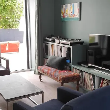 Holiday home Superbe Maison Familiale A 50 M De La