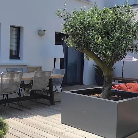 Superbe Maison Familiale A 50 M De La *