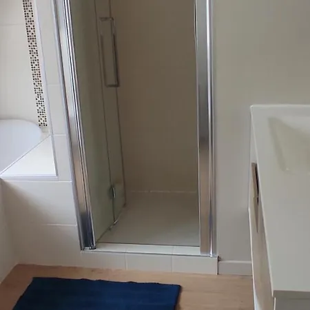 Holiday home Superbe Maison Familiale A 50 M De La Concarneau